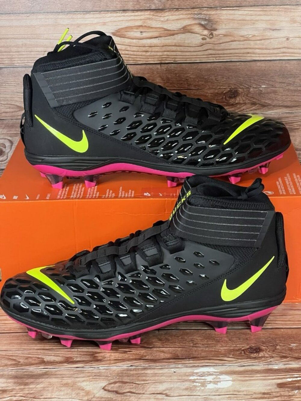 Nike Force Savage Pro 2 PE Oregon Breast Cancer Awareness Sz 14 Football Cleat